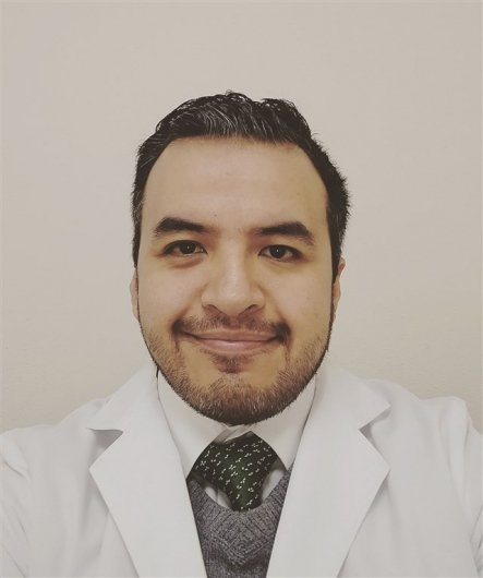 Dr. Alexis Molina